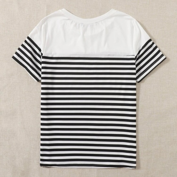 ✴️
 Heart Striped T-Shirt ♥️ - Picture 2 of 6